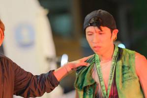 BIB: 100
                            <button type="button" onclick="openModal(21772764)" class="btn btn-primary btn-sm float-right btn-popup" data-toggle="modal" data-target=".modal-high-quality">
                        <i class="fas fa-shopping-cart"></i> Add to Cart
                    </button>
                                            <button type="button" onclick="isThisMe(21772764, true)" class="btn btn-success btn-sm float-right btn-popup btn-isme hidden" data-toggle="tooltip" data-placement="bottom" title="นี่คือรูปของคุณใช่ไหม คลิกที่นี่เพื่อเอาเข้าอัลบั้ม">
                        <i class="fas fa-plus"></i> Add to album
                    </button>
                    <button type="button" onclick="isThisMe(21772764, false)" class="btn btn-warning btn-sm float-right btn-popup btn-isnotme hidden">
                        <i class="fas fa-ban"></i> Remove from album
                    </button>